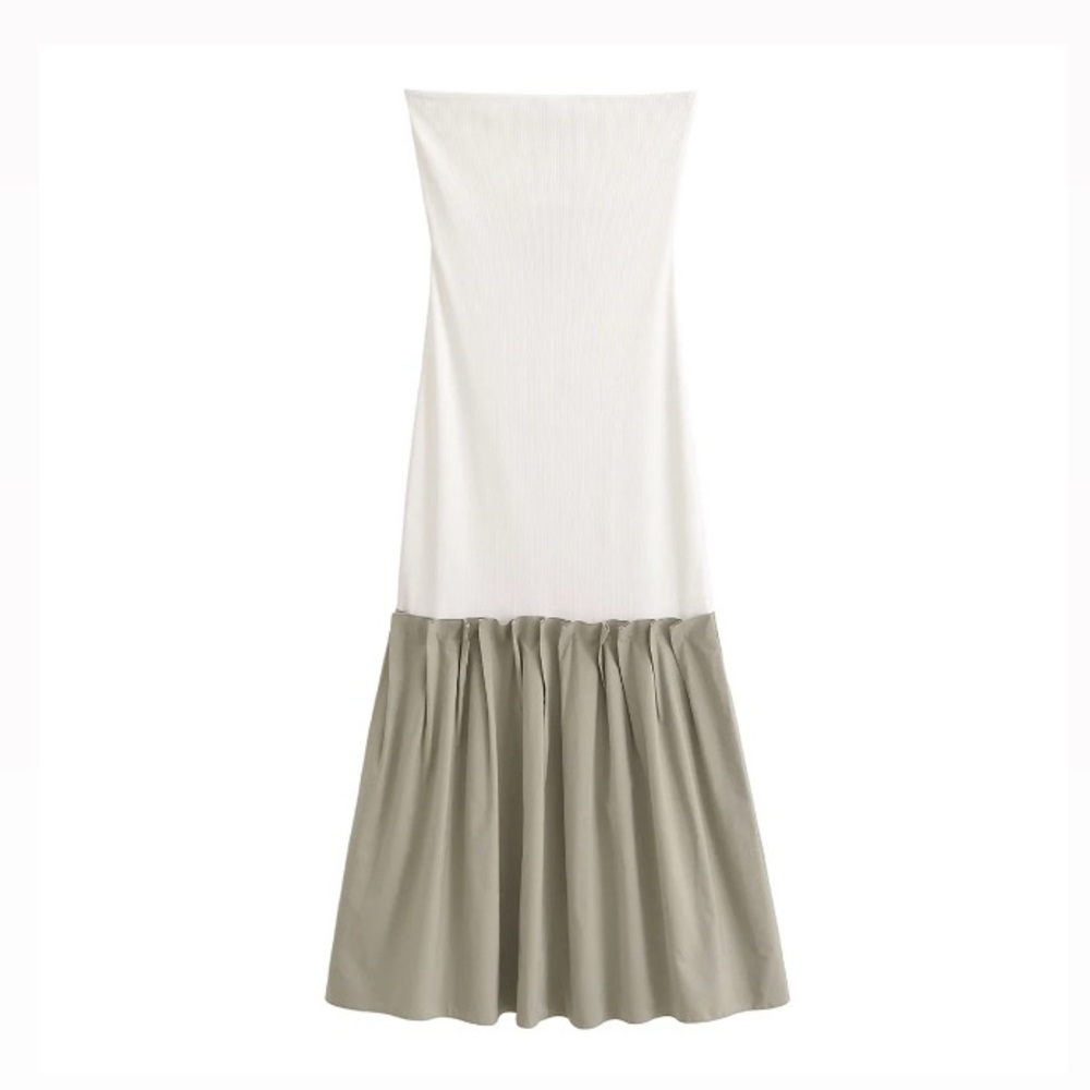 Elegant Two-Tone Maxi Dress